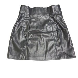 Zara Black Faux Leather Mini Skirt With Back Zipper Closure Size small